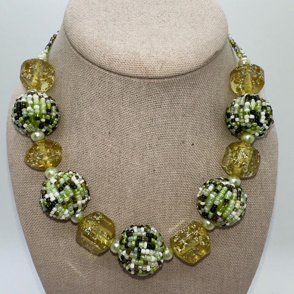 Jewelry - Green/yellow/white beaded with faux pearl statement necklace